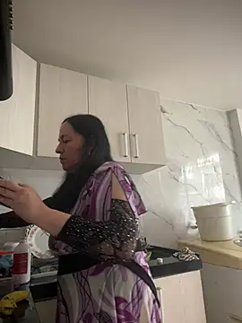 Freya Artemisa online show from February 6, 2026, 7:17 pm