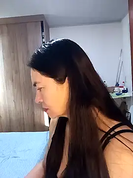 renata hot1 online show from January 14, 2025, 12:56 pm