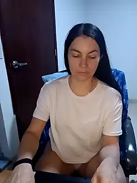 renata hot1 online show from February 8, 2025, 4:14 am