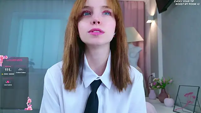 b4by LoL1 online show from October 17, 2025, 7:00 am