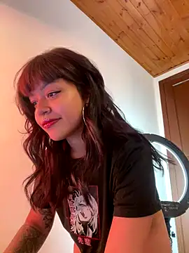 Ashley Chriss online show from December 3, 2024, 5:45 pm