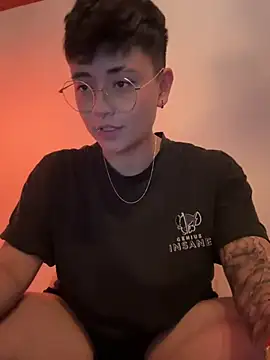 Ashley Chriss online show from January 16, 2025, 3:23 am