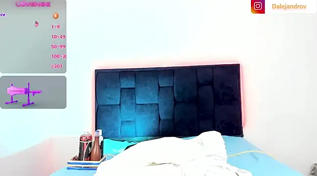 Dalejandr0 online show from December 6, 2024, 1:18 am
