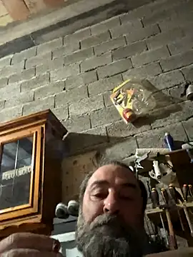 Snapshot of ros217 chatting on October 30, 2025, 5:24 pm ros217 online show from October 30, 2025, 5:24 pm