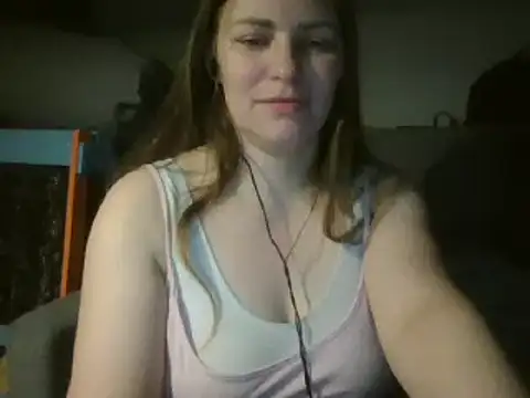 AnnaDiamond1 online show from December 22, 2024, 11:31 pm