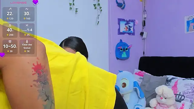 sara mendez2 online show from October 11, 2025, 12:21 am