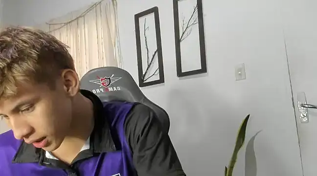 miguel hz online show from February 20, 2025, 7:52 pm