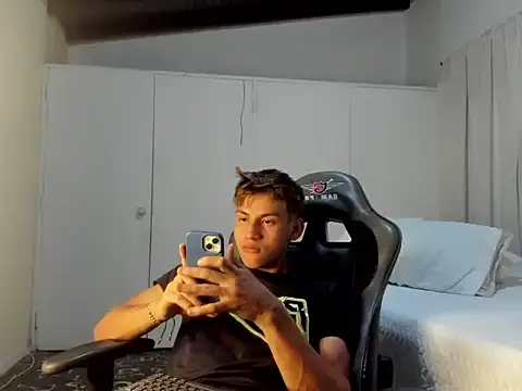 miguel hz online show from March 11, 2025, 8:53 pm