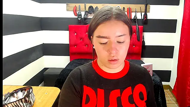 Marian Ran online show from December 21, 2024, 2:09 am