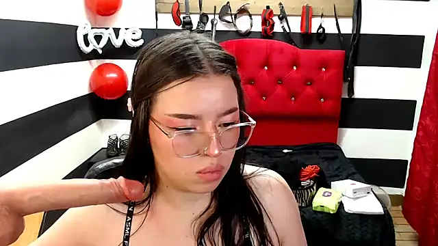 Marian Ran online show from February 14, 2025, 10:38 am