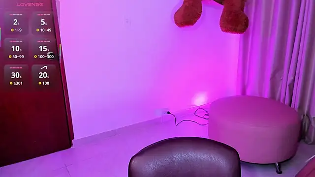 Snapshot of KaattySweet_ chatting on November 8, 2025, 7:34 pm KaattySweet online show from November 8, 2025, 7:34 pm