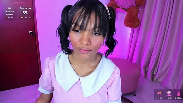 Snapshot of KaattySweet_ chatting on November 10, 2025, 7:35 pm KaattySweet online show from November 10, 2025, 7:35 pm