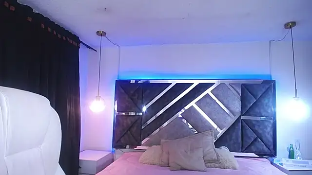 Snapshot of ailyn_miranda chatting on March 9, 2025, 2:29 am ailyn miranda online show from March 9, 2025, 2:29 am