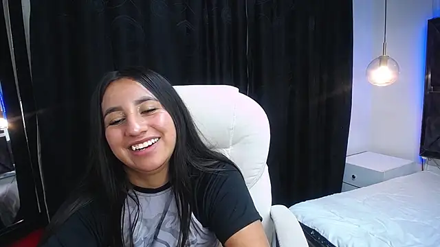 Snapshot of ailyn_miranda chatting on March 19, 2025, 11:39 am ailyn miranda online show from March 19, 2025, 11:39 am