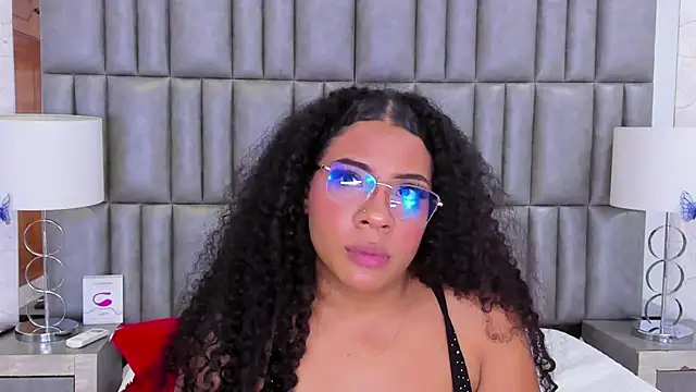 Snapshot of MelannyTylor chatting on January 28, 2025, 3:15 am MelannyTylor online show from January 28, 2025, 3:15 am