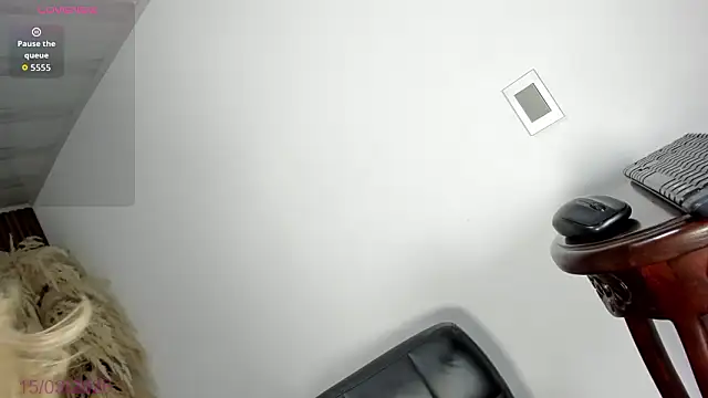 nayshalopestss online show from March 15, 2026, 10:16 pm