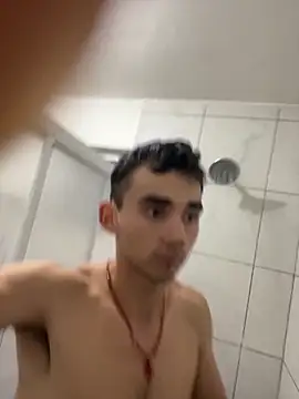 Snapshot of kevinsito1 chatting on October 6, 2025, 12:02 pm kevinsito1 online show from October 6, 2025, 12:02 pm