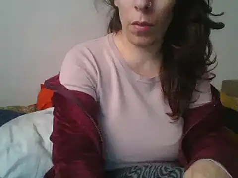 Snapshot of hairygirl80 chatting on December 2, 2024, 1:13 pm hairygirl80 online show from December 2, 2024, 1:13 pm