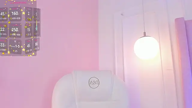 Lucy Vega online show from January 12, 2026, 3:56 am