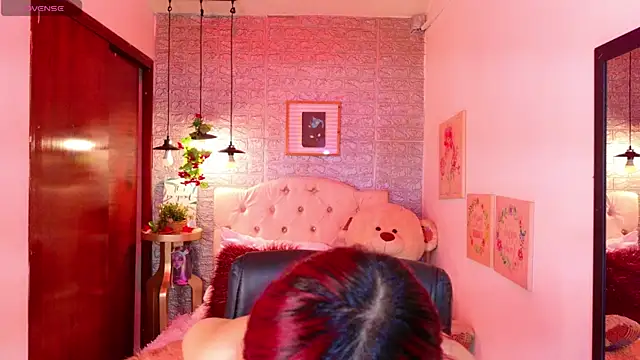 meghan nill online show from September 19, 2025, 2:57 am