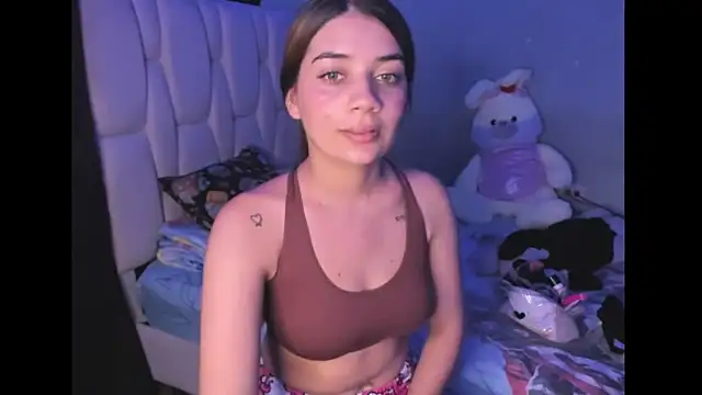 KittyKlum online show from February 24, 2025, 11:09 pm