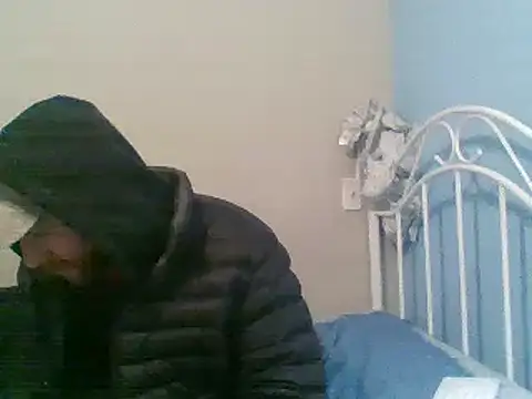 Snapshot of SmokingSloth chatting on January 19, 2025, 12:49 am SmokingSloth online show from January 19, 2025, 12:49 am