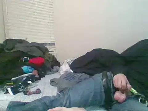 Snapshot of SmokingSloth chatting on February 25, 2025, 4:35 am SmokingSloth online show from February 25, 2025, 4:35 am
