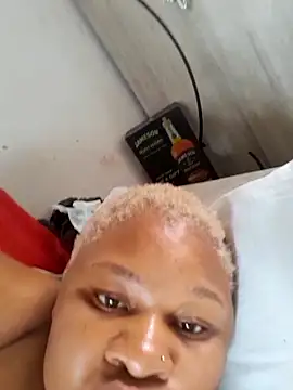 Snapshot of beaitebae chatting on February 9, 2025, 1:46 pm beaitebae online show from February 9, 2025, 1:46 pm