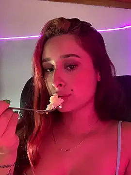 hannaa brown online show from March 22, 2025, 1:11 am