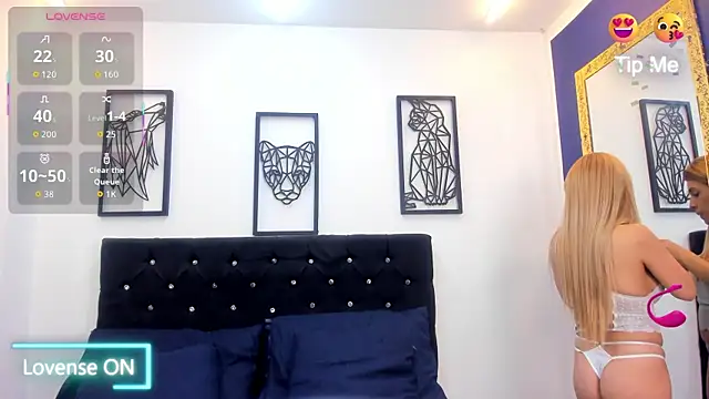 EvaaLovia1 online show from January 16, 2026, 2:32 pm