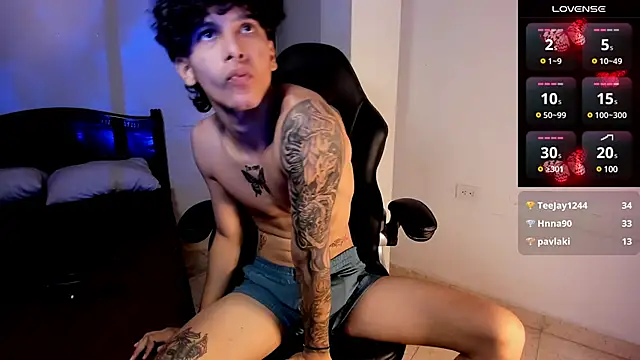 Snakebutterfly online show from March 6, 2025, 5:24 am