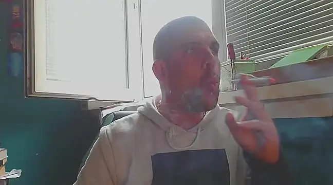 Snapshot of YouWantMe666 chatting on February 13, 2025, 9:51 am YouWantMe666 online show from February 13, 2025, 9:51 am