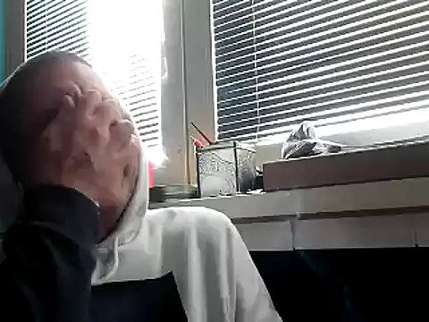Snapshot of YouWantMe666 chatting on February 22, 2025, 12:40 pm YouWantMe666 online show from February 22, 2025, 12:40 pm