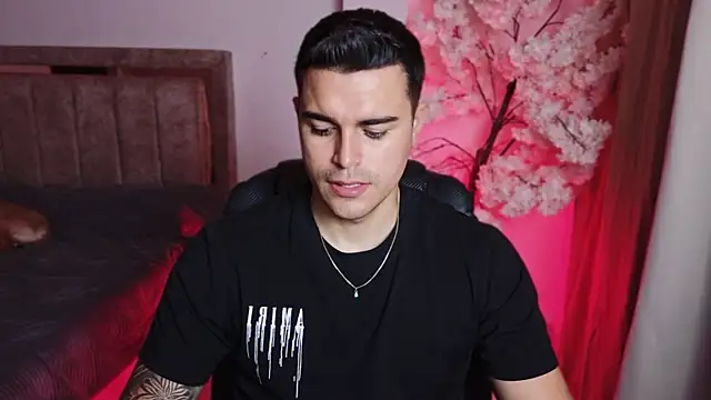 Axel Big cock online show from August 5, 2026, 1:08 am