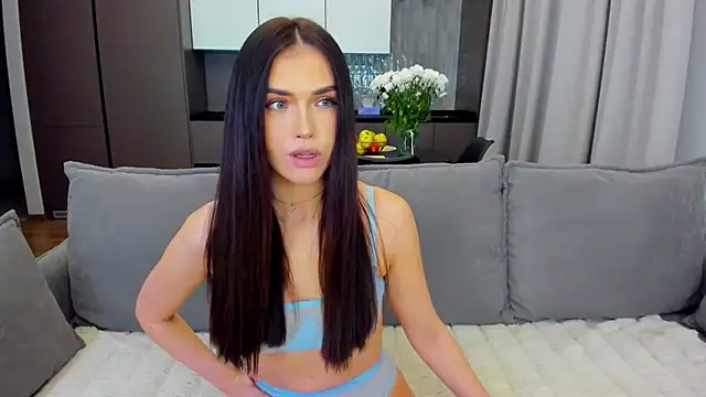 sexyangeloux online show from January 13, 2025, 8:37 pm