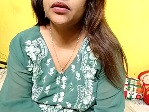 Sexyranibhabhi online show from November 10, 2025, 2:38 pm