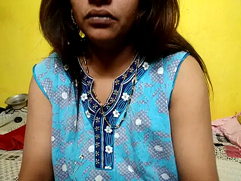 Snapshot of Sexyranibhabhi chatting on February 6, 2026, 1:43 am Sexyranibhabhi online show from February 6, 2026, 1:43 am