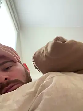 Snapshot of swagger1793 chatting on January 27, 2025, 8:28 pm swagger1793 online show from January 27, 2025, 8:28 pm