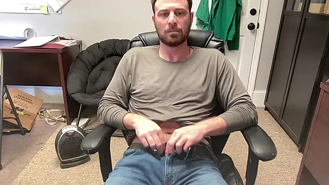 Snapshot of swagger1793 chatting on January 29, 2025, 7:43 pm swagger1793 online show from January 29, 2025, 7:43 pm