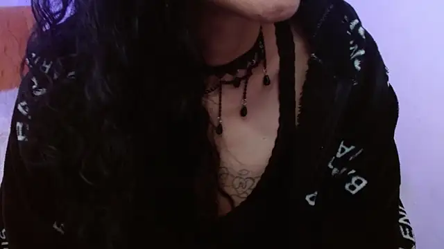 AlexandraJones  online show from February 7, 2025, 9:47 am