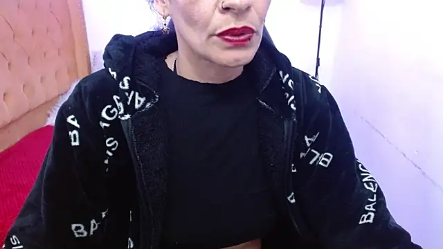 AlexandraJones  online show from February 9, 2025, 9:26 am