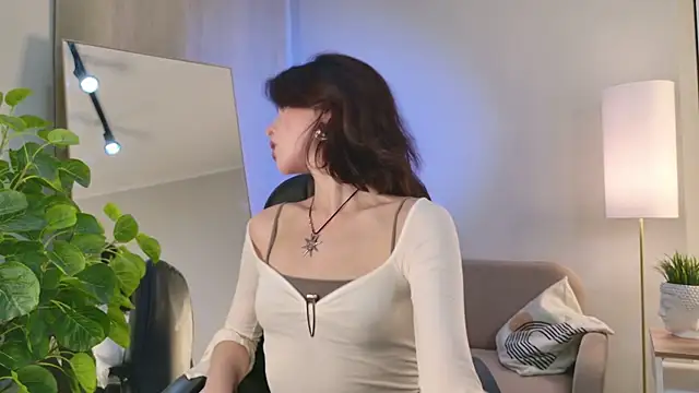 Snapshot of Niky__Jess chatting on October 13, 2025, 2:39 pm Niky Jess online show from October 13, 2025, 2:39 pm