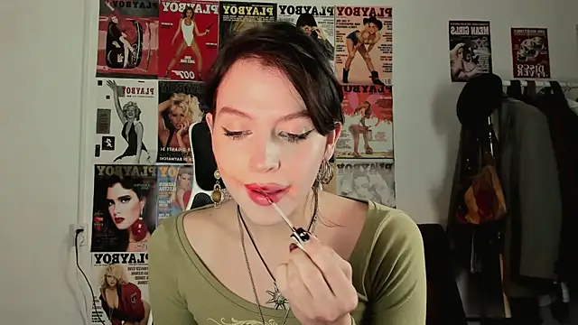 Snapshot of Niky__Jess chatting on November 19, 2025, 6:52 pm Niky Jess online show from November 19, 2025, 6:52 pm