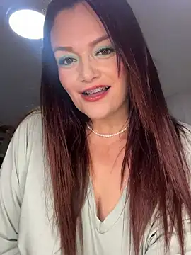 Taniabonet online show from January 29, 2025, 1:05 am