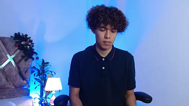 nickolas moon online show from December 14, 2024, 2:42 pm