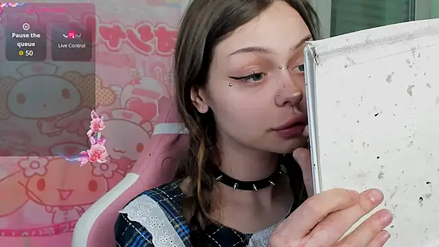 shy melony online show from March 14, 2026, 6:13 pm