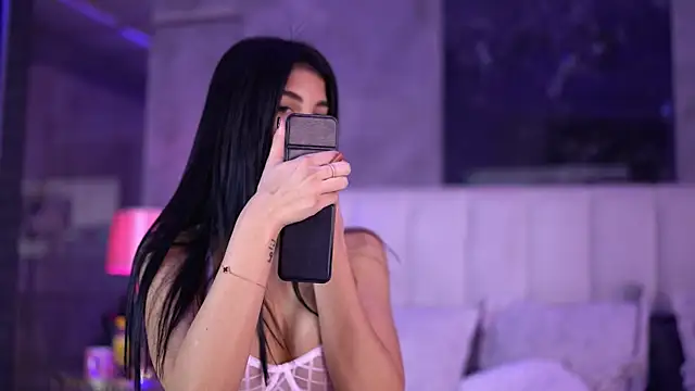 RaisaKali online show from October 30, 2025, 5:24 pm