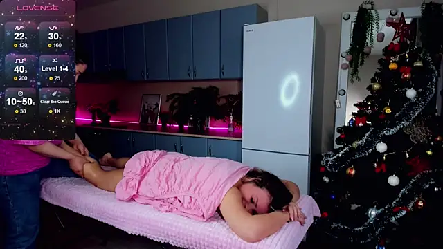 Snapshot of candy_queeen chatting on January 6, 2025, 8:35 am candy queeen online show from January 6, 2025, 8:35 am