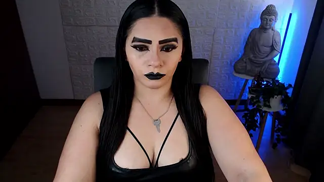 Snapshot of GODDESS_EVANS chatting on December 18, 2024, 9:51 pm GODDESS EVANS online show from December 18, 2024, 9:51 pm
