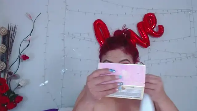 Amara Red online show from February 21, 2025, 2:50 am